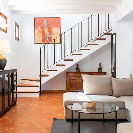 Can Rich Villa
