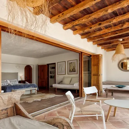 Can Rich Villa